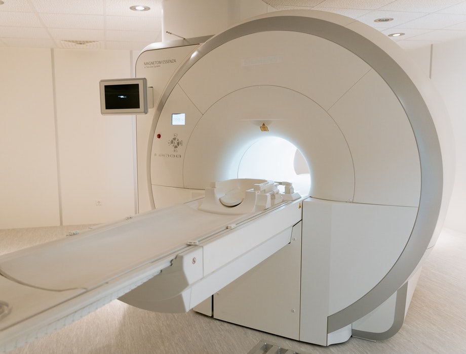 Oxford Capital leads $2.5m seed round in National MRI Scan